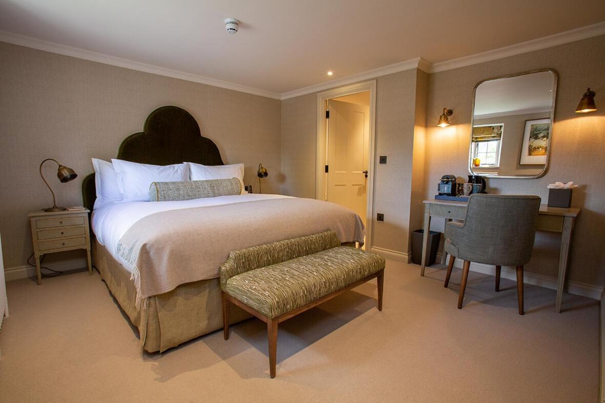Falcon Hotel Towcester Eksteriør bilde
